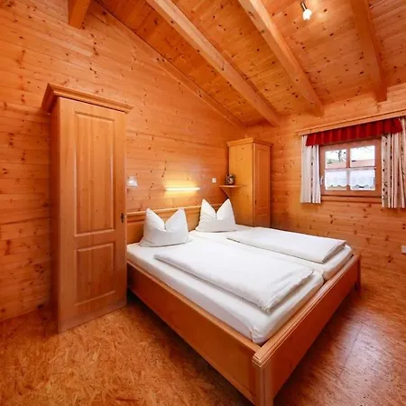 Camping Park Knaus Lackenhaeuser, Neureichenau Holiday home