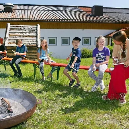 Camping Park Knaus Lackenhaeuser, Neureichenau Holiday home Neureichenau